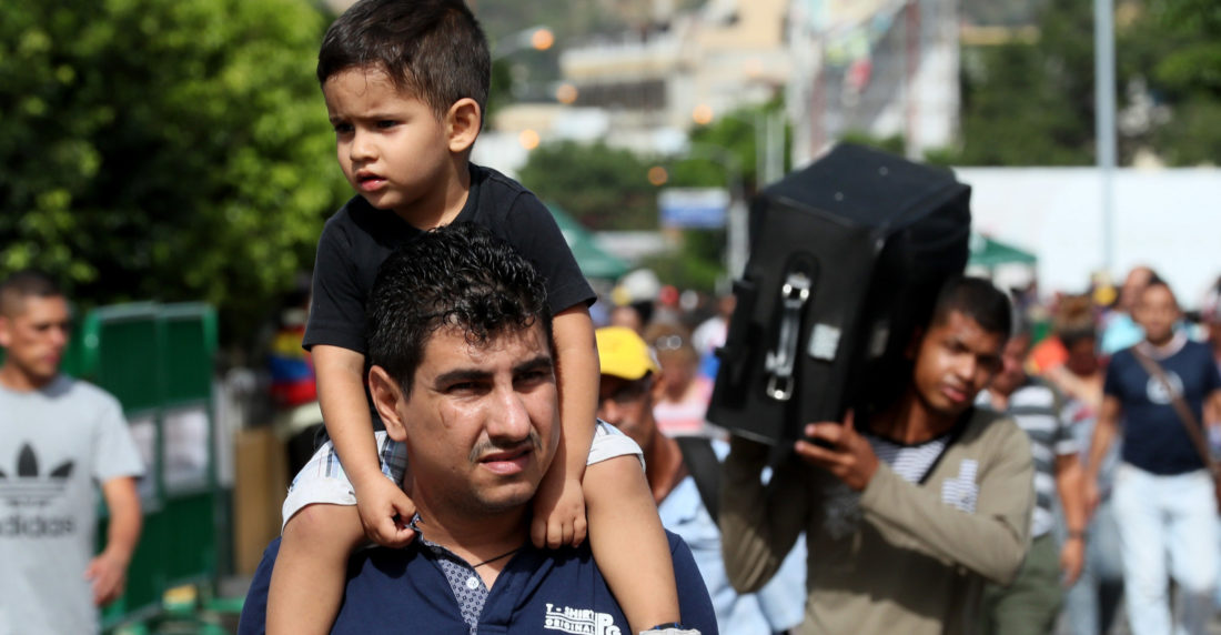 BM: niños venezolanos en Perú están desamparados