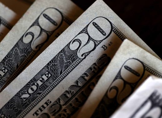 ¿El precio del dólar subirá más en 2019? Asdrúbal Oliveros lo predice