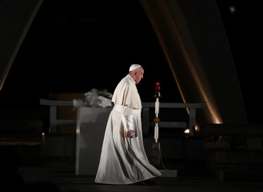 Papa insta al desarme nuclear en Hiroshima y Nagasaki