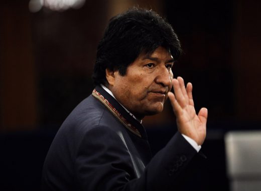 Renuncia de Morales deja un vacío de poder en Bolivia