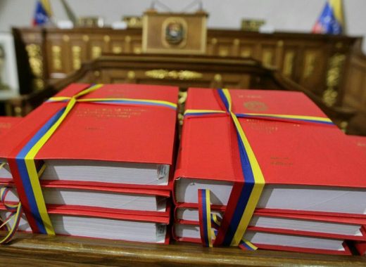 Chavismo presenta el Presupuesto 2020 sin dar cifras claras