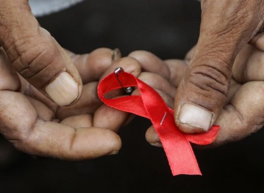 Falta de medicinas atenta contra la vida de pacientes con sida en Venezuela