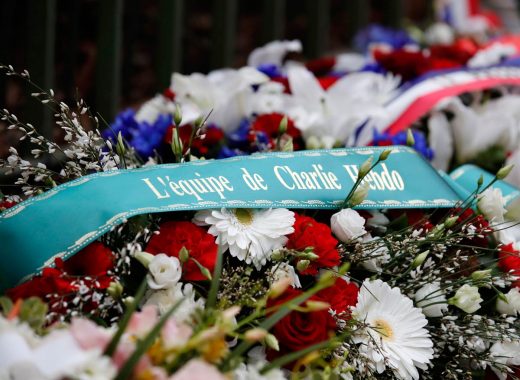 Francia recuerda a las víctimas del ataque a Charlie Hebdo