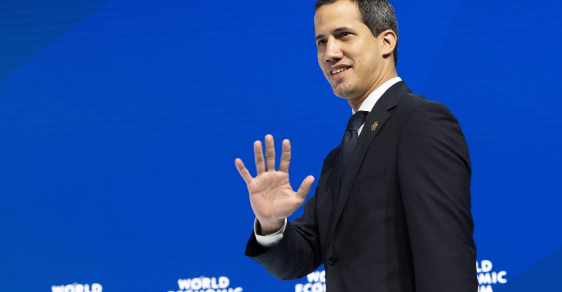 Guaidó se reúne con líderes mundiales en su paso por Davos