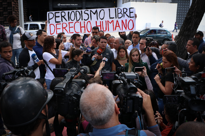 Periodismo un oficio de alto riesgo en Venezuela