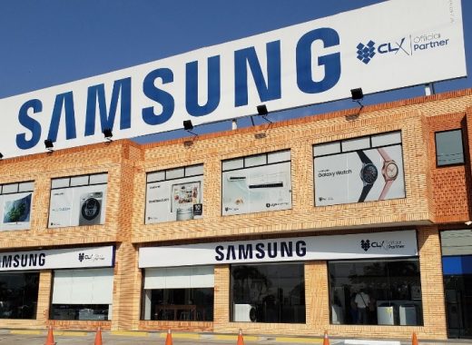 CLX Samsung dona megas a sus clientes