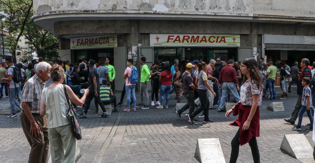 Farmacias y anaqueles vacíos por llegada del coronavirus a Venezuela