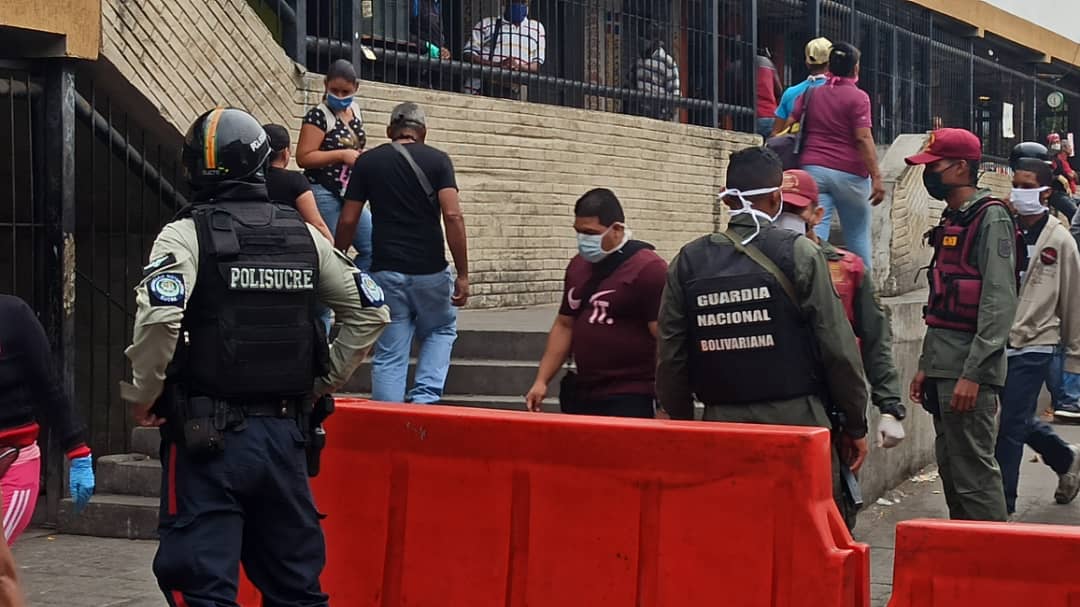 Maduro aumenta seguridad en Caracas para prevenir el Covid-19