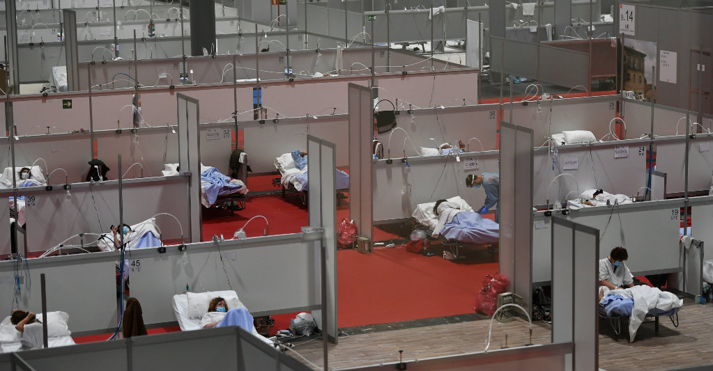 España reporta casi 11.000 fallecidos por coronavirus. AFP