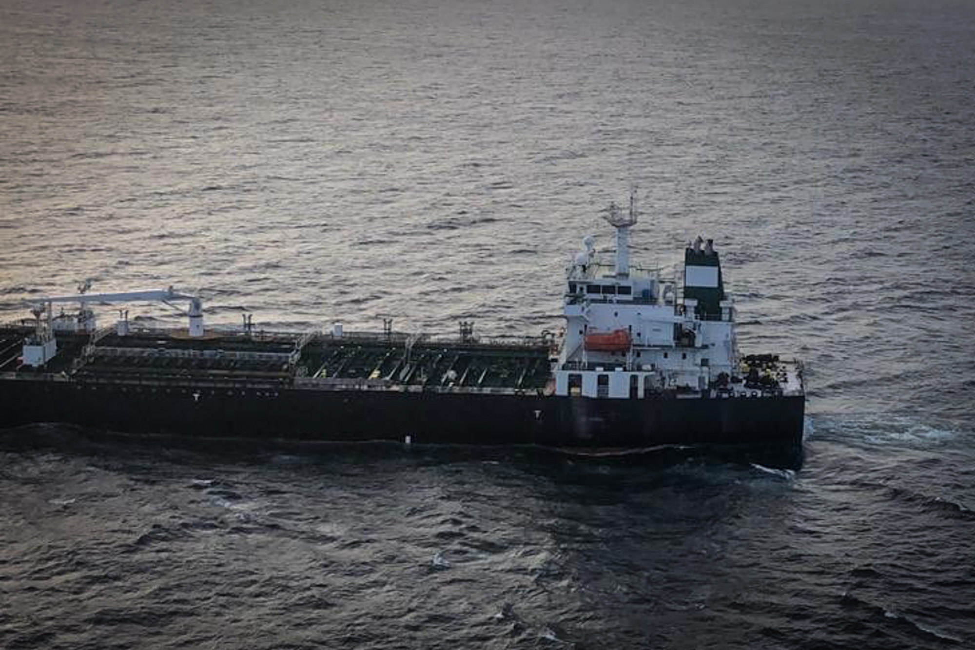 buques con gasolina iraní wilmer ruperti primer buque iran gasolina