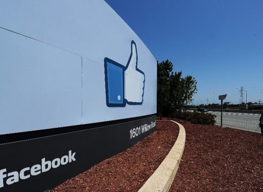 Facebook fortalece estrategia contra manipulación de las personas