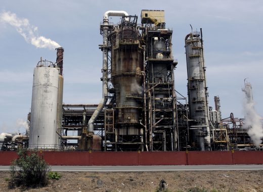 Pdvsa admite otro derrame de petróleo en costas de Venezuela