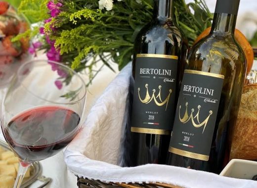 La miss Michelle Bertolini lanza su marca de vinos italianos