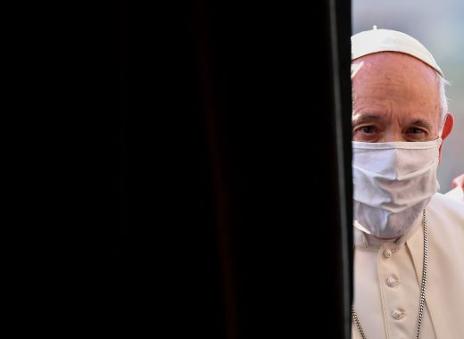 El Vaticano habría censurado declaraciones del papa Francisco sobre unión civil de parejas homosexuales