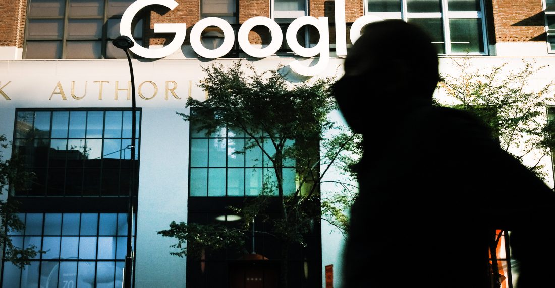 Google promete invertir $7.000 millones en EEUU y crear 10.000 empleos