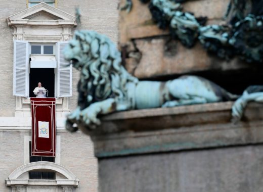 El papa Francisco cuestiona la propiedad privada en nueva Encíclica