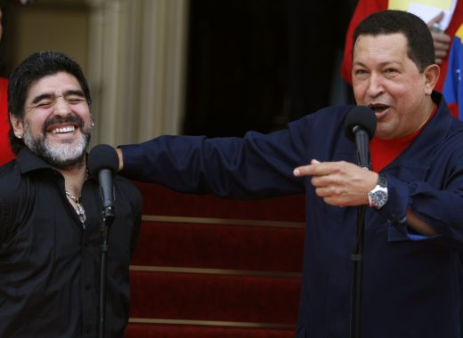 Diego Maradona: ¿recordamos al artista o al chavista?
