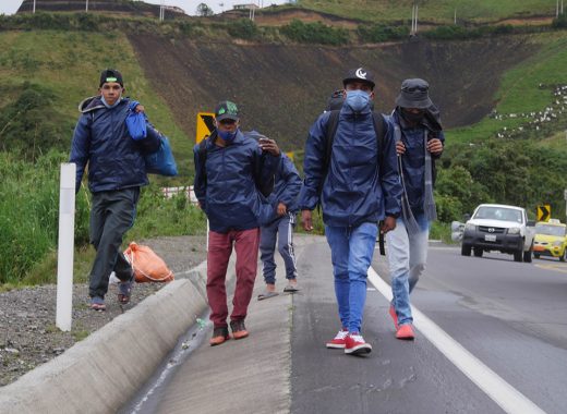El 96 % de los migrantes venezolanos ve Ecuador como destino