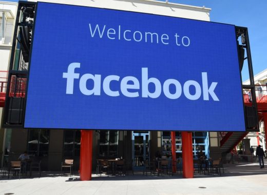 Datos de 500 millones de usuarios de Facebook quedan al descubierto