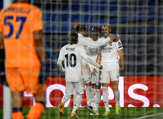 Benzema, Modric y Vinicus ponen al Real Madrid en cuartos de final
