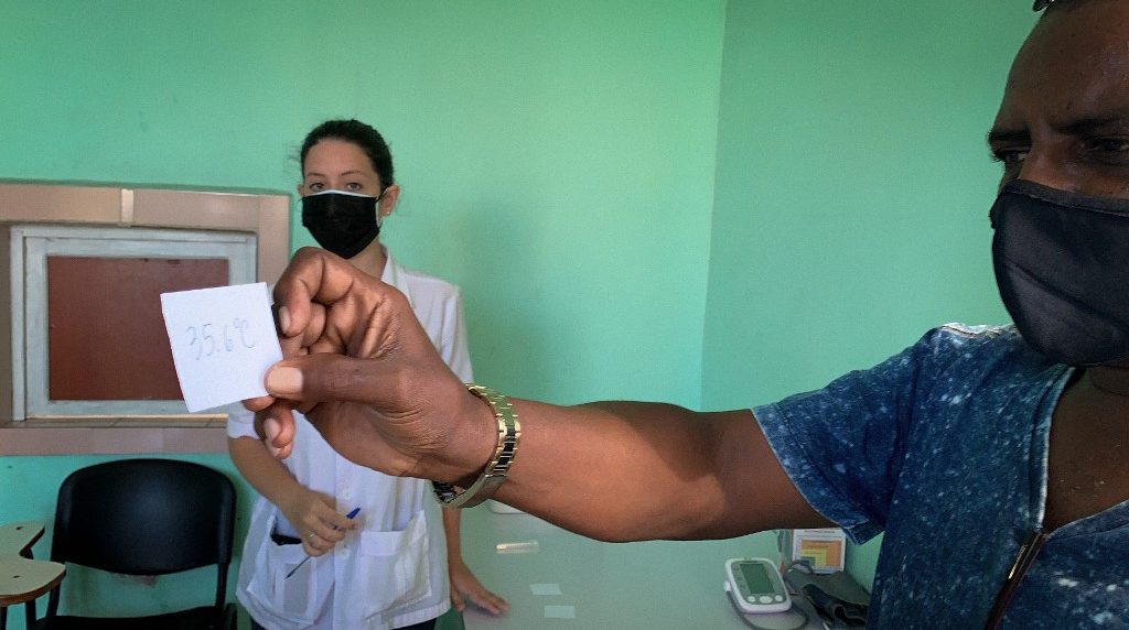 Maduro probará con venezolanos un lejano ensayo de vacuna cubana anti covid