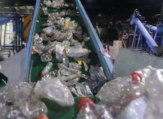 El negocio redondo de los plásticos reciclados llega Venezuela