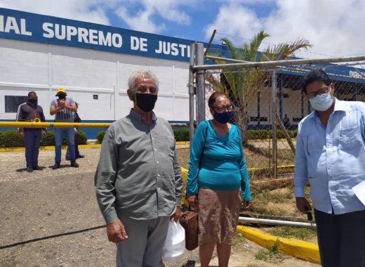 Coronaboda en Puerto La Cruz: liberados con medidas escritores Mata Gil y Muñoz