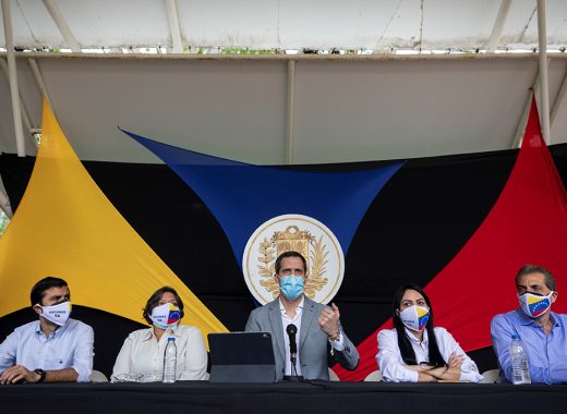 Capriles respalda propuesta de acuerdo de Guaidó, al menos vía Twitter