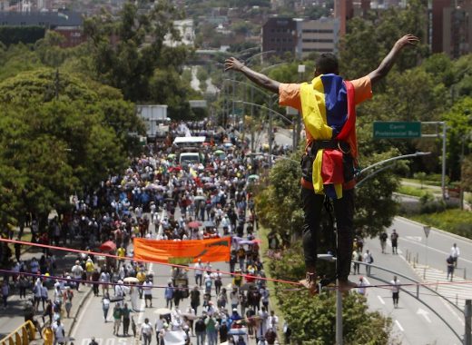Lenín Moreno denunció la "grosera intromisión" del "dictador Nicolás Maduro" en Colombia
