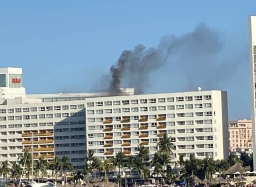 Incendio del hotel Dream Sands en Cancún perjudica y asusta a 600 turistas