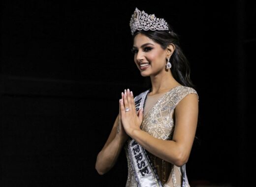 Un boicoteado Miss Universo 2021 coronó a la india Harnaaz Sandhu