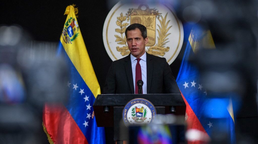 Guaidó acusa a Maduro de "fraude" por "robar" la posibilidad de revocatorio