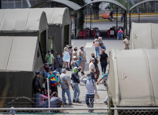 Mueren cuatro personas más en Venezuela por la covid-19