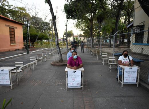 Barinas: un poco más votantes y mucho ventajismo chavista en elecciones