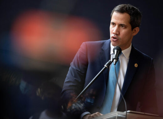 Oposición a Biden: recuérdenle la "transición democrática" a Maduro