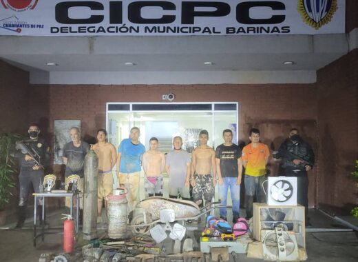 Con palas y taladros: atrapan 8 hombres que abrieron túnel para robar banco en Barinas