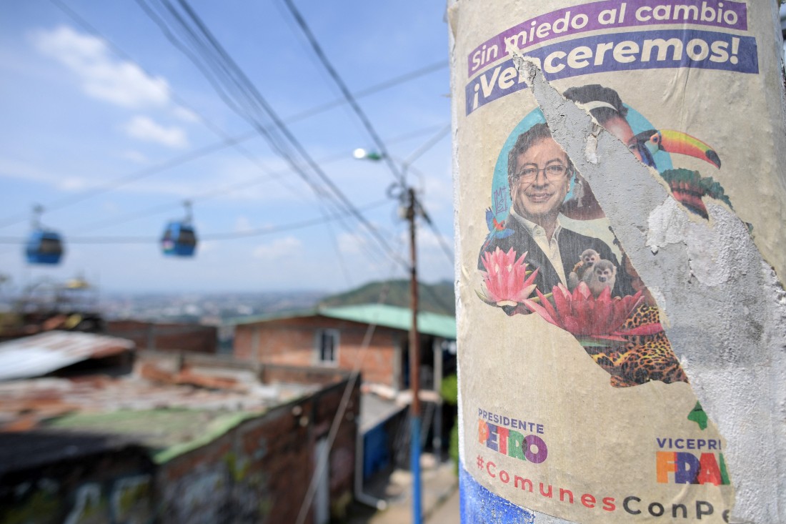 Gustavo Petro, favorito a ganar elecciones en Colombia AFP