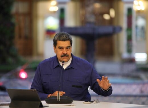 Así es el cambalache de ministros que se mandó Maduro