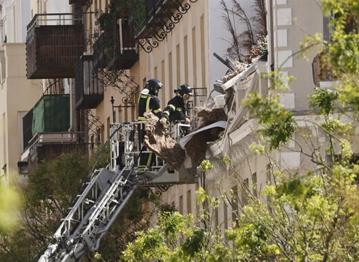 Explosión en edificio de Madrid: 2 muertos y 18 heridos
