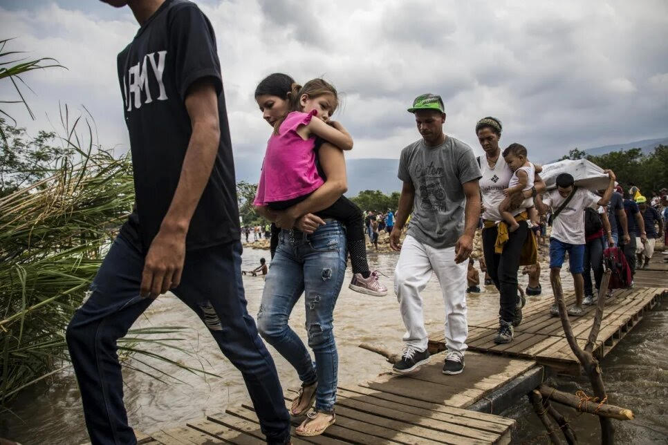 Refugiados y desplazados venezolanos