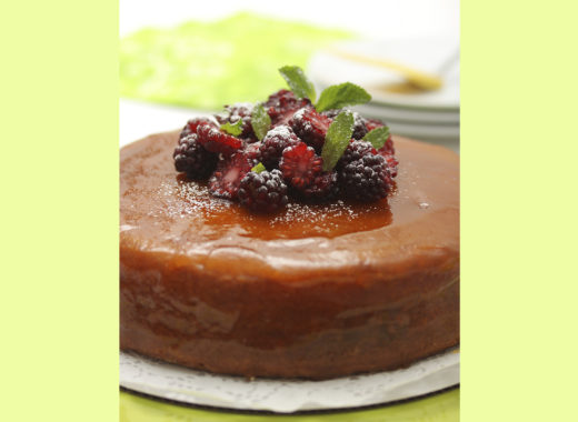 torta húmeda con mermelada