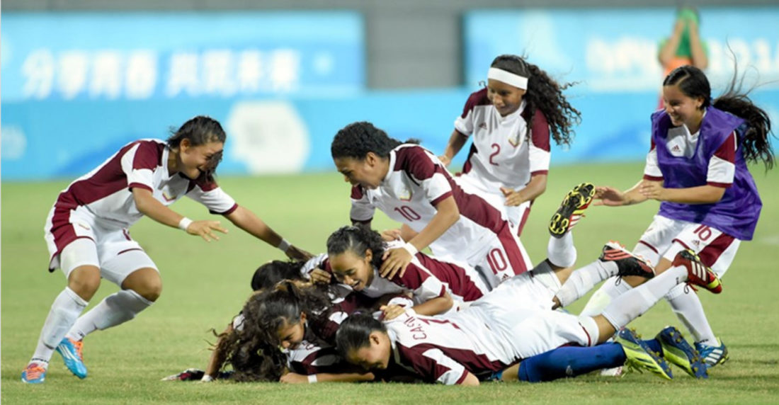 Vinotinto Femenino