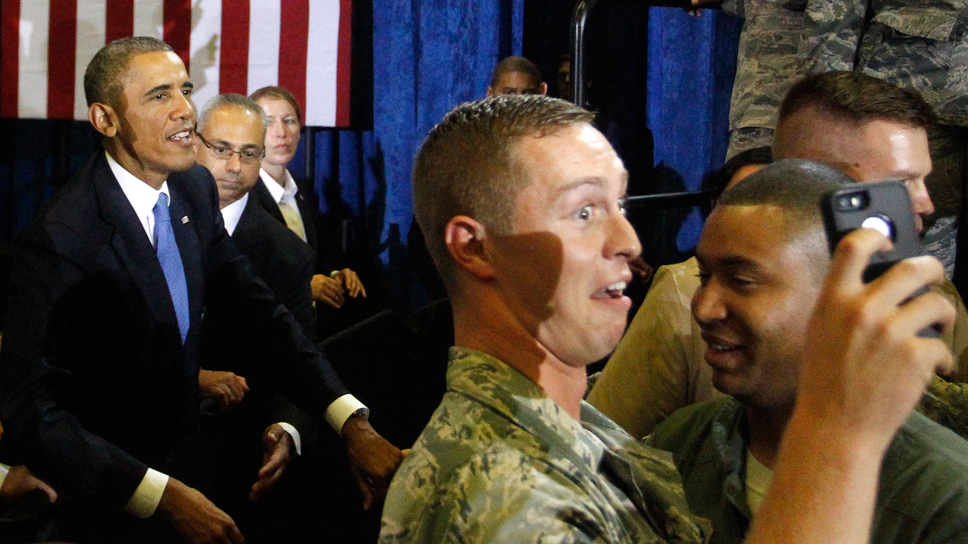 ObamaJokeSelfie