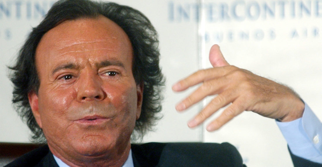 Denuncian a Julio Iglesias por abuso sexual: esto es lo que se sabe