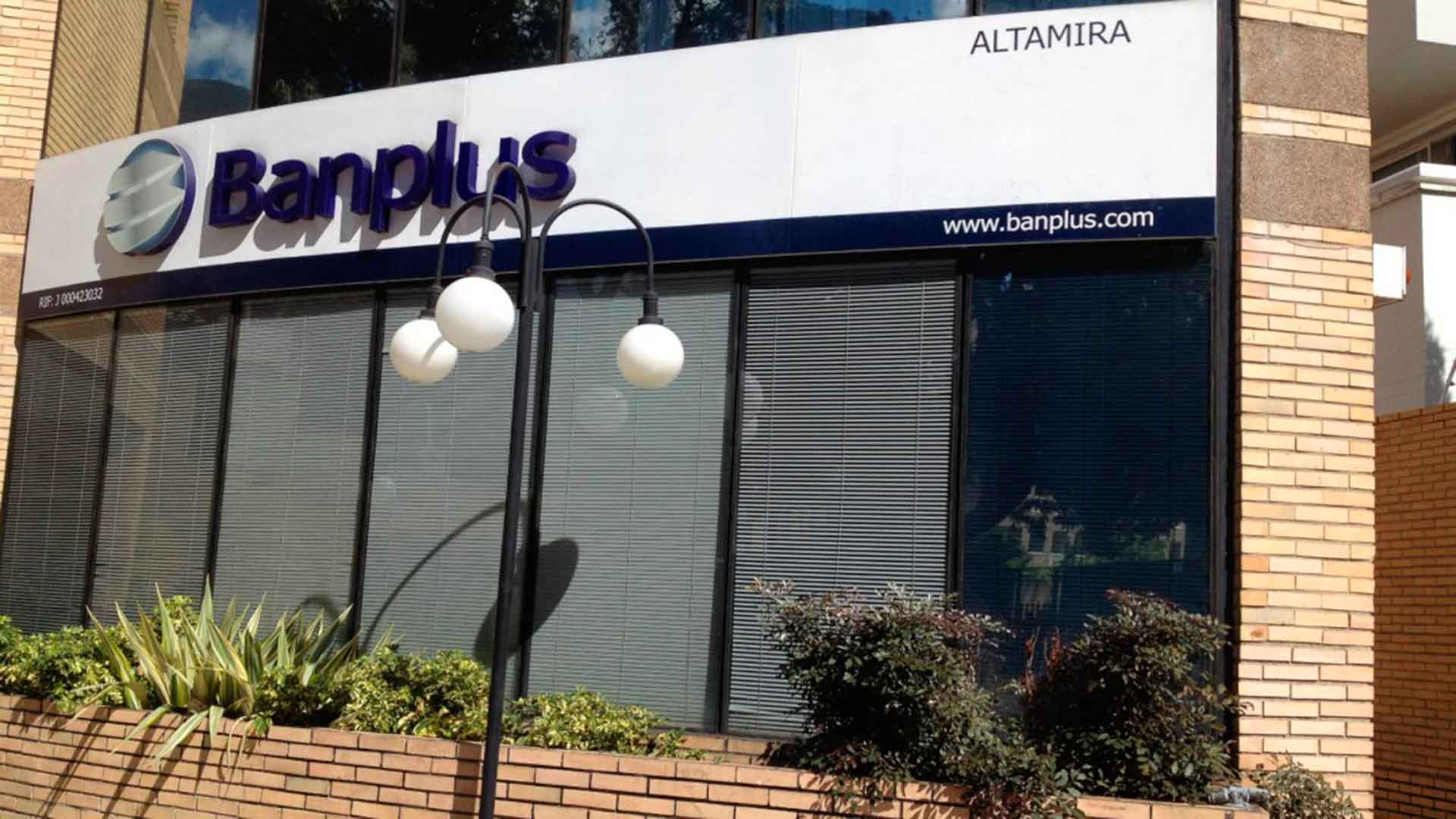 Banplus obtuvo certificación como empresa que construye un gran lugar ...