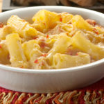 pastel, rigatoni, gratén