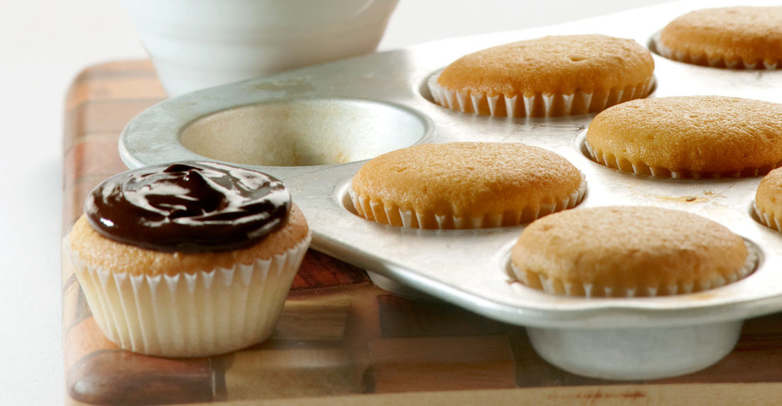 ponquesitos, chocolate, naranja, crema