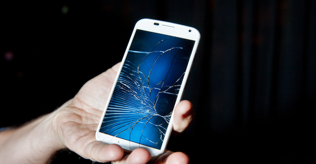 El clásico problema de la pantalla rota puede tener sus días contados gracias a una tecnología autoregenerativa desarrollada en Bristol en el Reino Unido