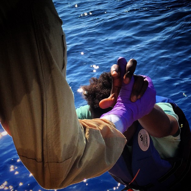 Instagram Migrants at Sea