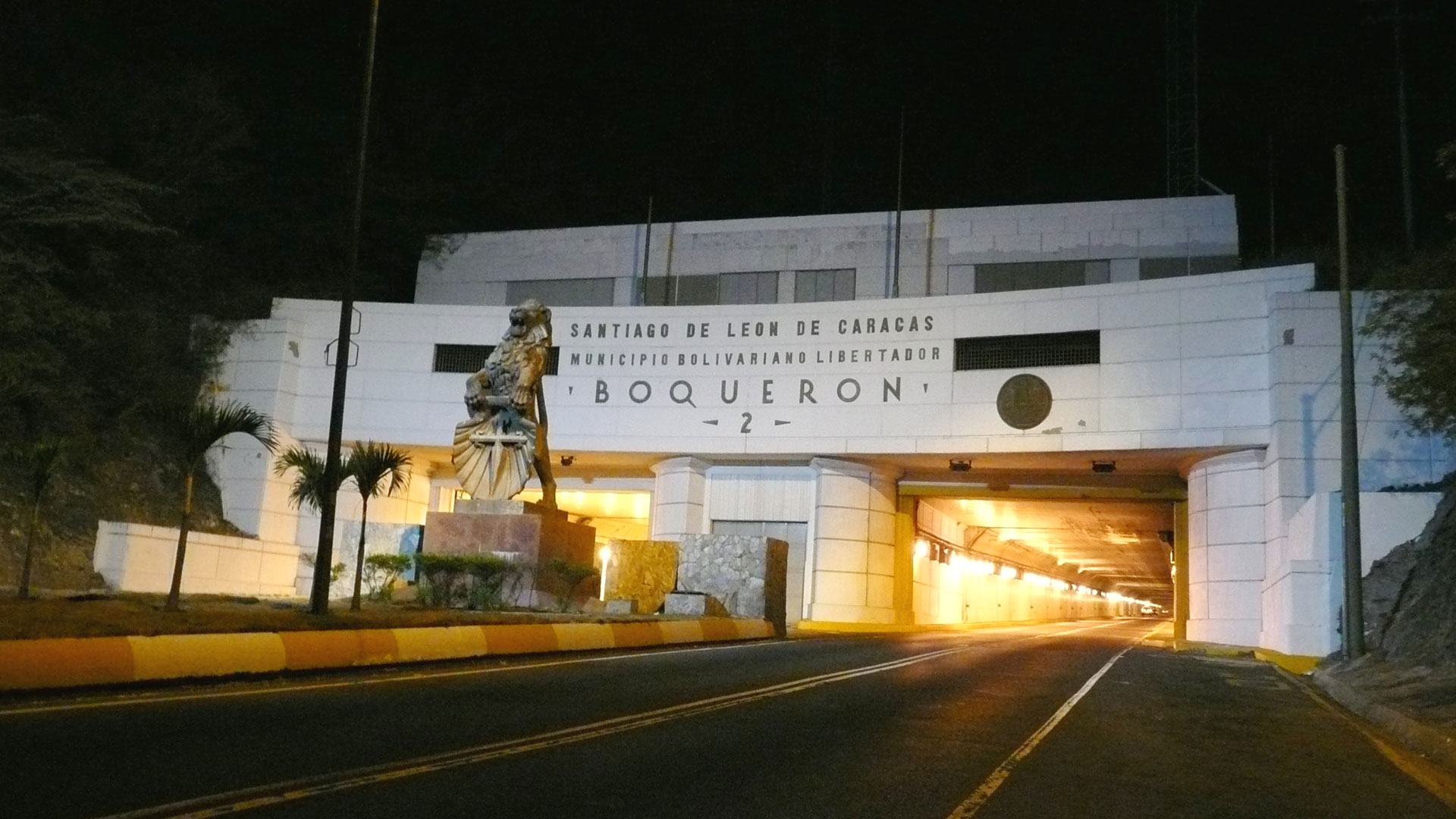 autopista caracas la guaira cierre